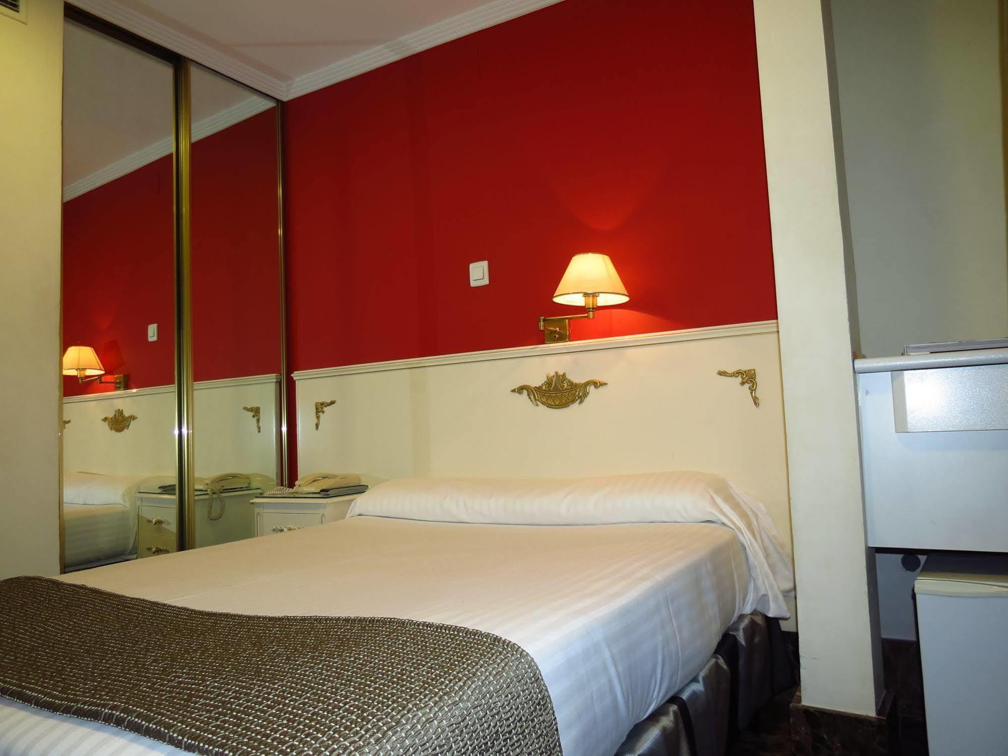 Hotel Boutique Catedral Valladolid Extérieur photo