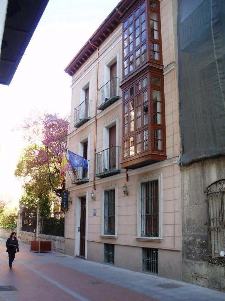 Hotel Boutique Catedral Valladolid Extérieur photo